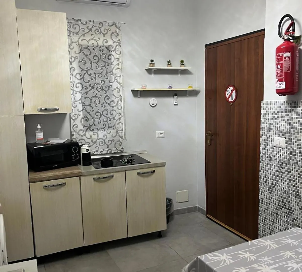 Casa Vacanza I 4 Diamanti Room 2 Catania 0*,
